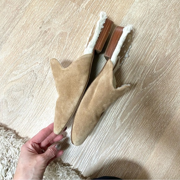 Jack Rogers Delaney suede beige tan faux fur lined Mules 9 - Picture 9 of 10